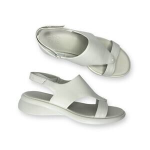 Naturalizer New Women's Lillian Round Toe Slingback Sandals Size 10W Mist Grey